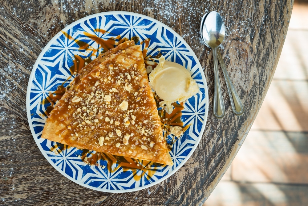 Crepa de Cajeta con Nuez